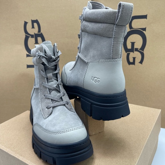 UGG Women 1174492
W ASHTON WEATHERIZED LACE UP Cobble Grey - Kicks Machine Boots - Picture 8 of 16